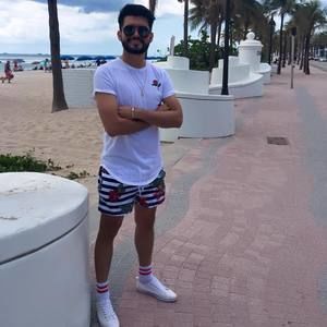 Meet your Posher, Vanil